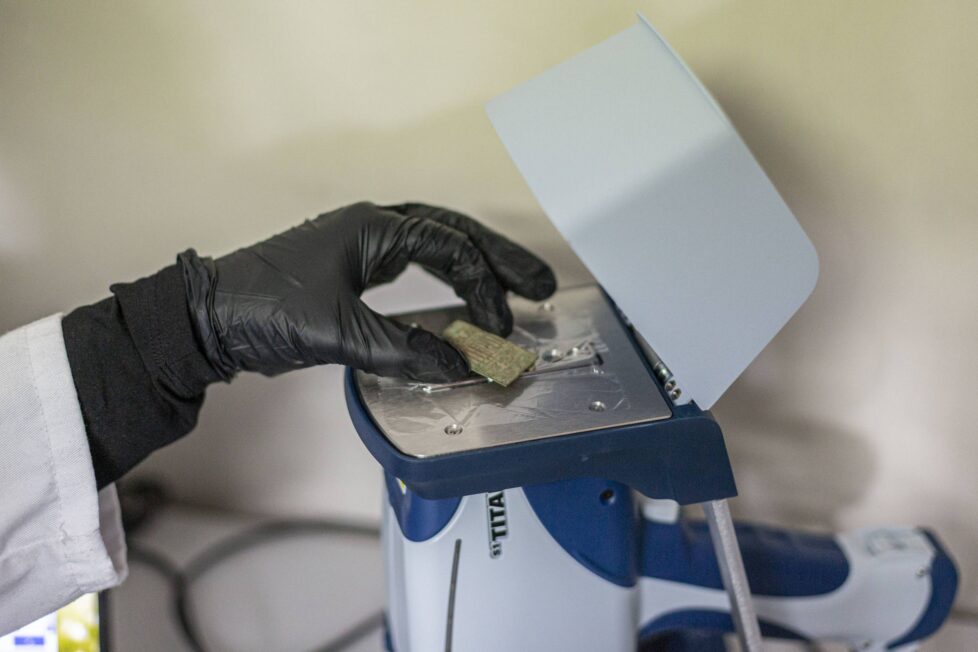 Wieloaspektowość wykorzystania spektrometru pozwoli na interdyscyplinarne badania we wszystkich działach merytoryczne w muzeum