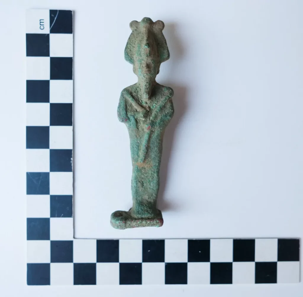 Egipski posążek Ozyrysa znaleziony w Kluczkowicach