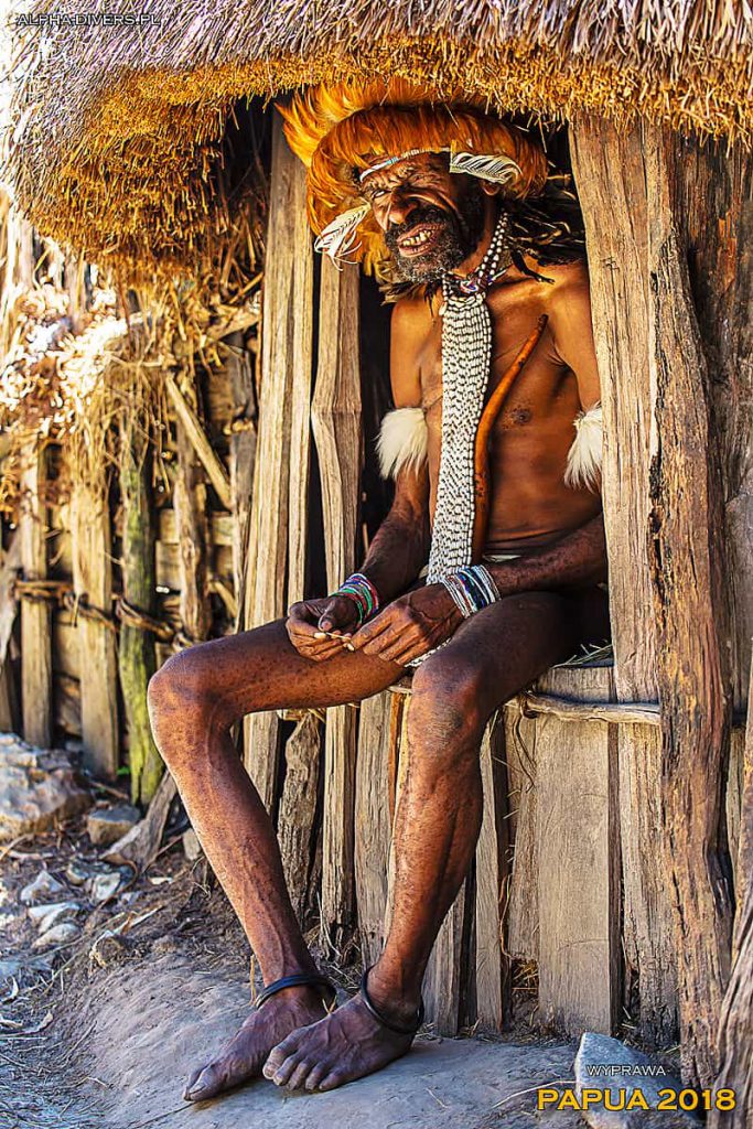 Papuaski wódz plemienia
