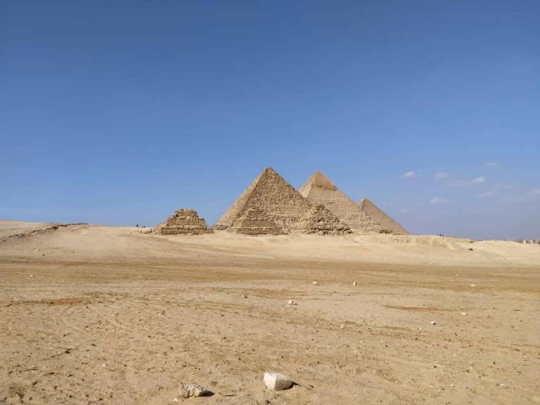 Który Wiek Gdy Budowano Piramidy? Jak budowano piramidy? Co w nich jest? Dla kogo powstały?