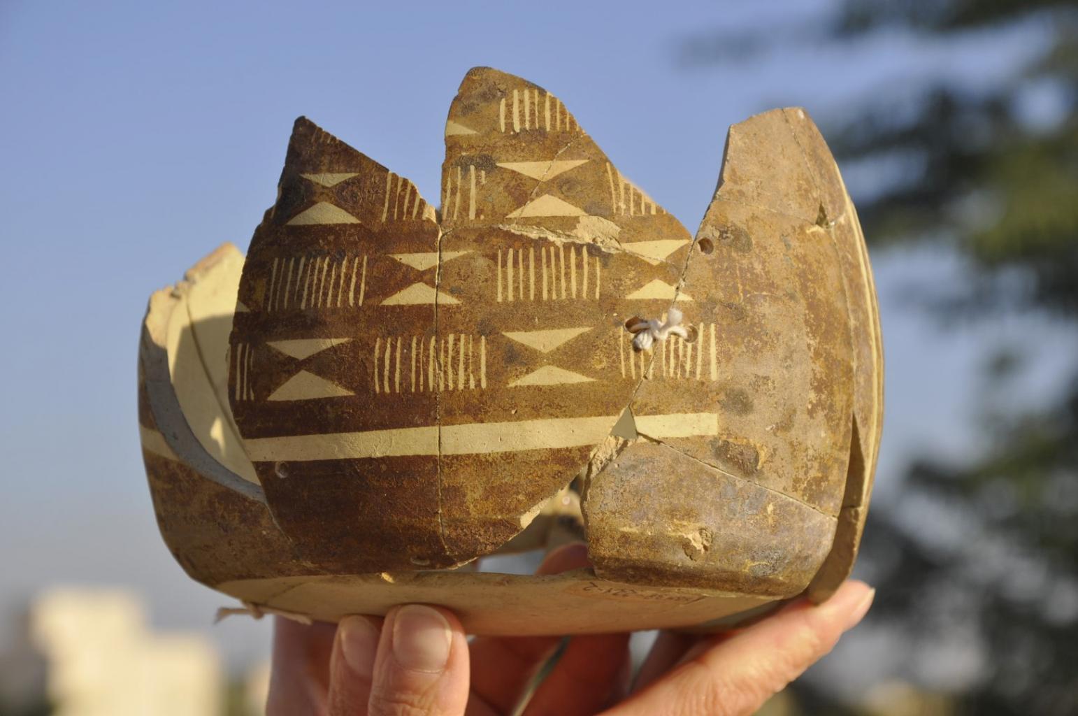 Przykładowy fragment naczynia kultury ubaidzkiej (fot. S. Reihe za Centrum Archeologii Sródziemnomorskiej UW)