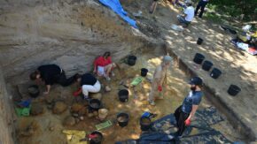 Zwoleń to unikat, bowiem większość znanych w Polsce stanowisk związanych z neandertalczykiem pochodzi z południa kraju
